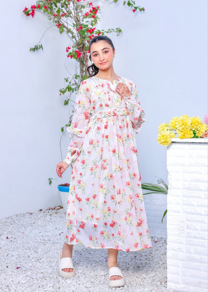 Sunlit Petals – Chiffon