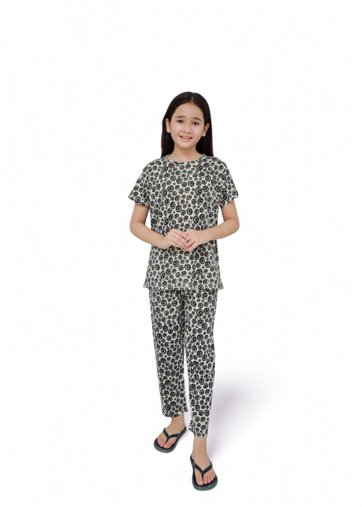 Girls black Emoji Night Suit-