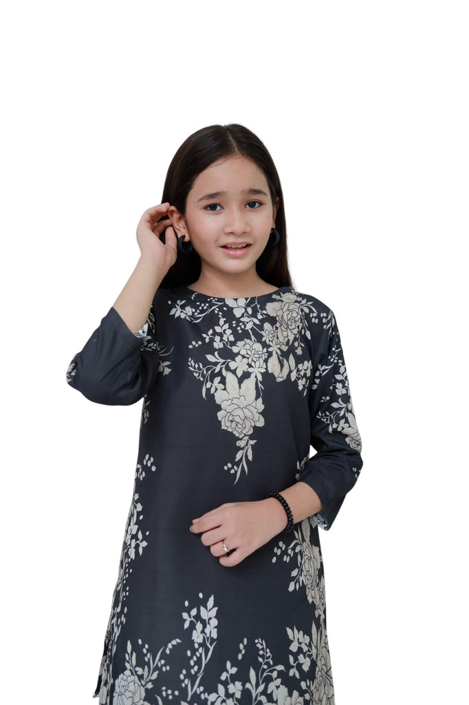 Black Front with Batch flower print Co-Ord Set