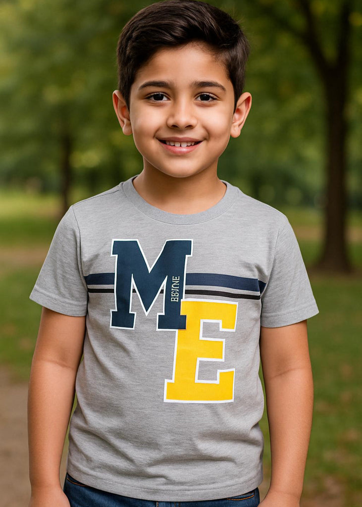 Unisex Bold Letter 'ME' Graphic Tee in Grey (Imported Material)