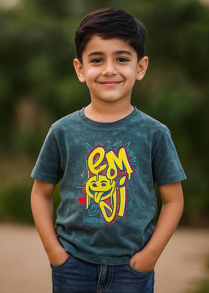 Unisex Graphic 'Emoji Graffiti' T-Shirt(Imported Material)